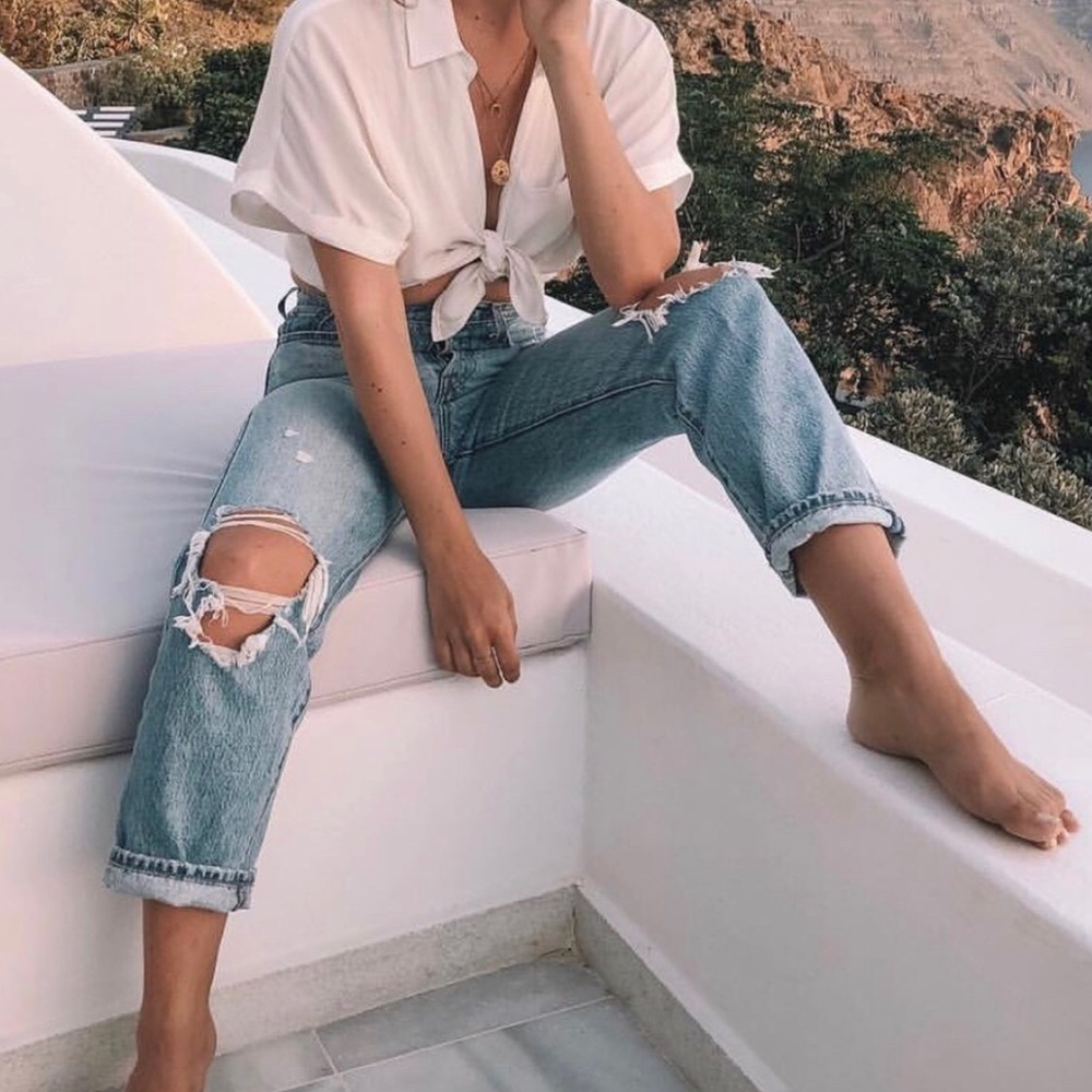 Levi’s Wedgie Straight Ripped Jeans